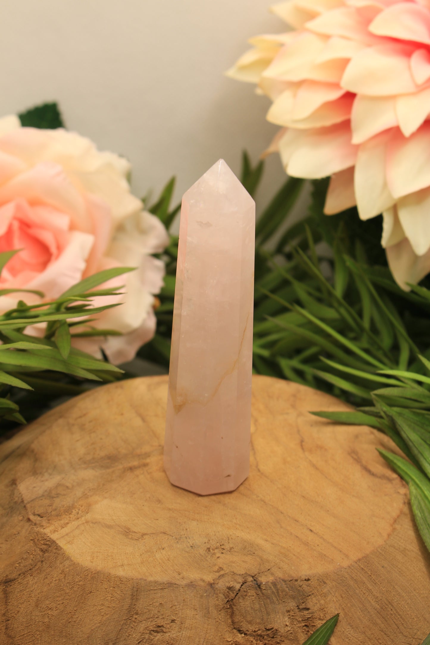 Rosenquarz Obelisk
