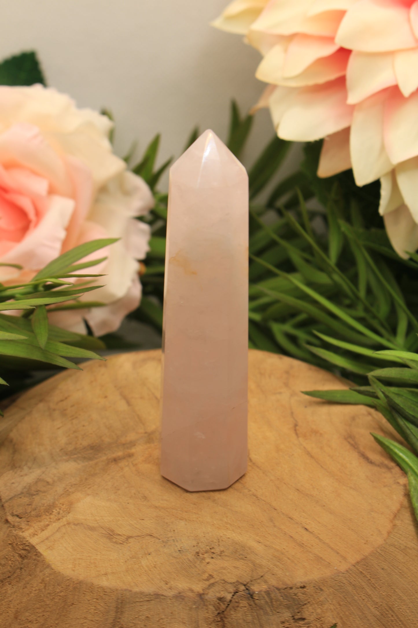 Rosenquarz Obelisk