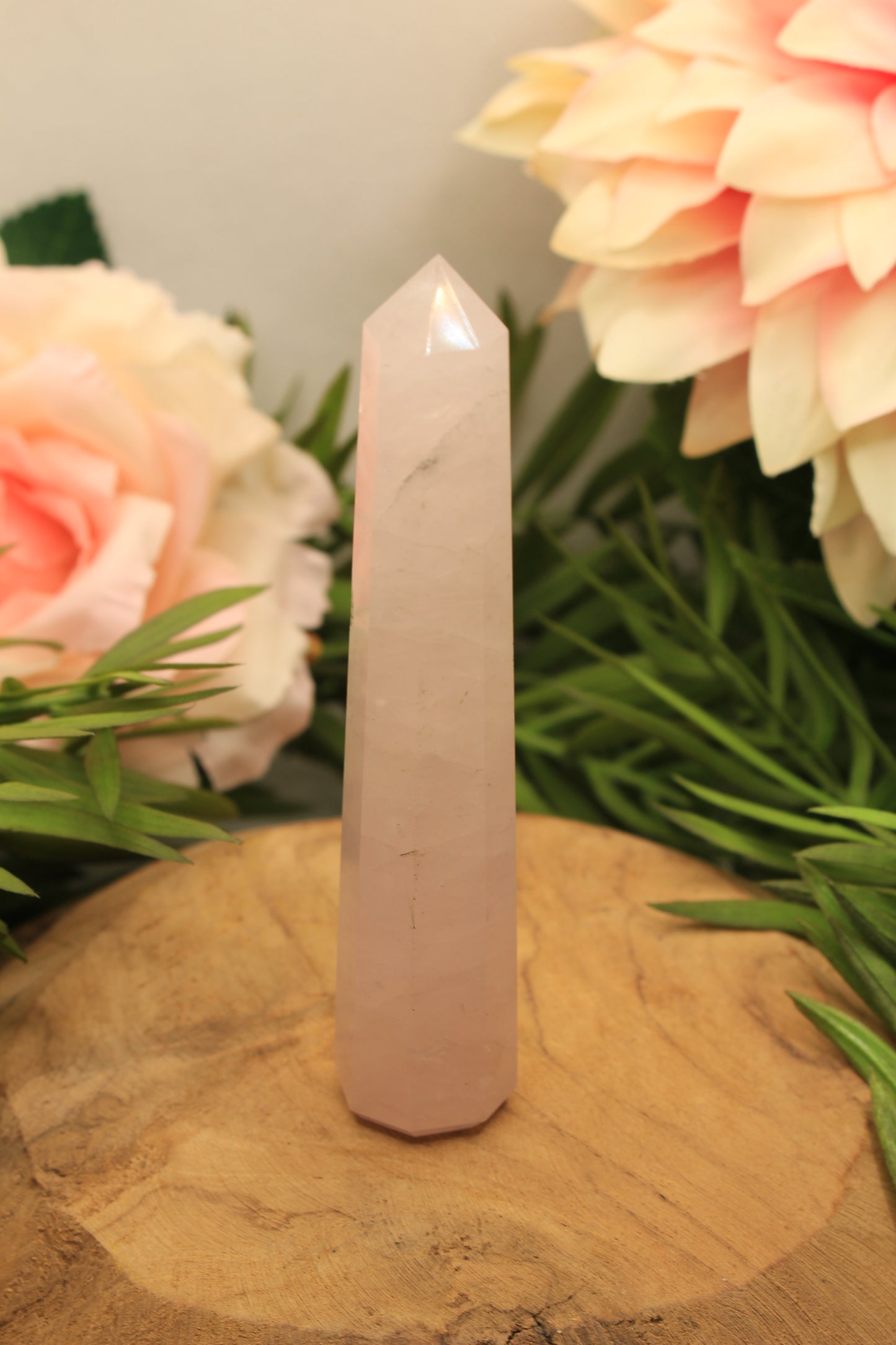 Rosenquarz Obelisk