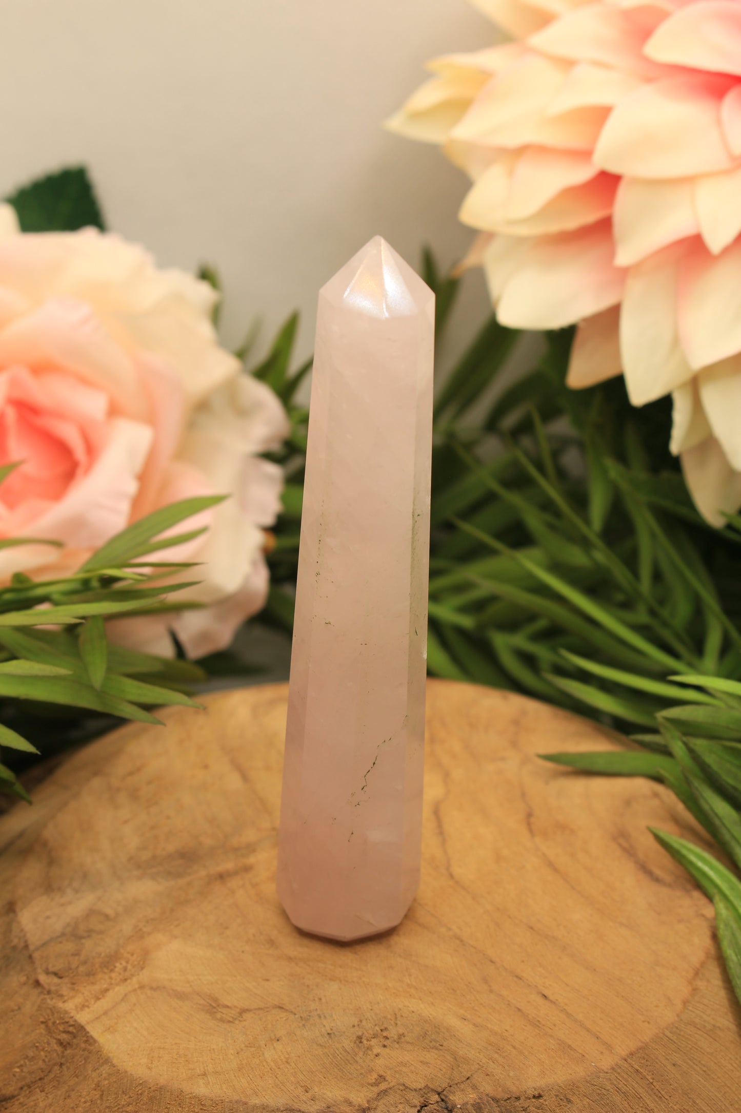 Rosenquarz Obelisk