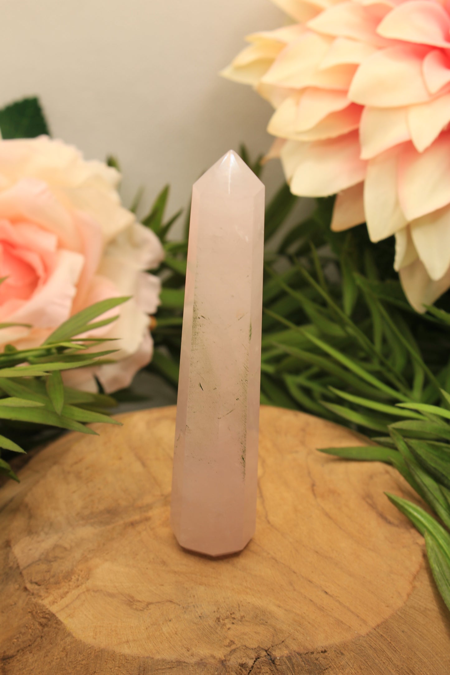 Rosenquarz Obelisk