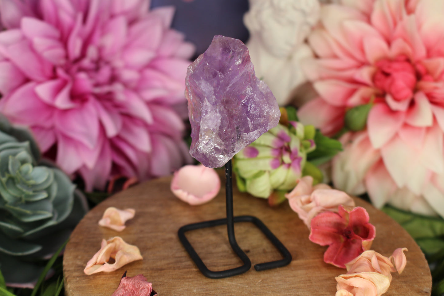 Amethyst auf Metalltänder