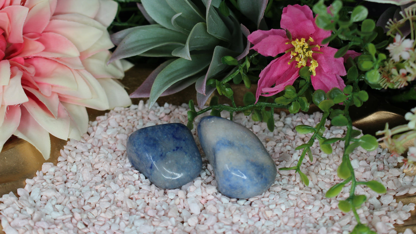 Blauer Quarzit Trommelstein