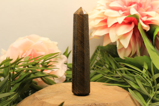 Tigerauge Obelisk
